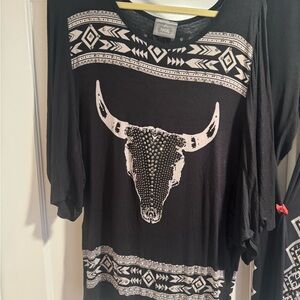 Vocal Black and White Tribal Bull Graphic Top